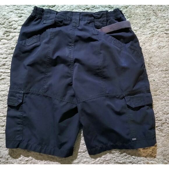 5.11 Tactical Series Cargo Shorts Heavy Duty Utility Pockets Men's Black Size 32 - Picture 3 of 4